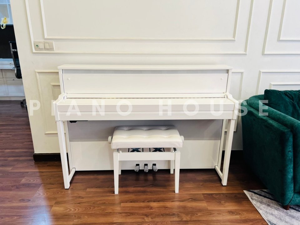 Hình ảnh chi tiết YAMAHA NU1 PBW góc chụp 2